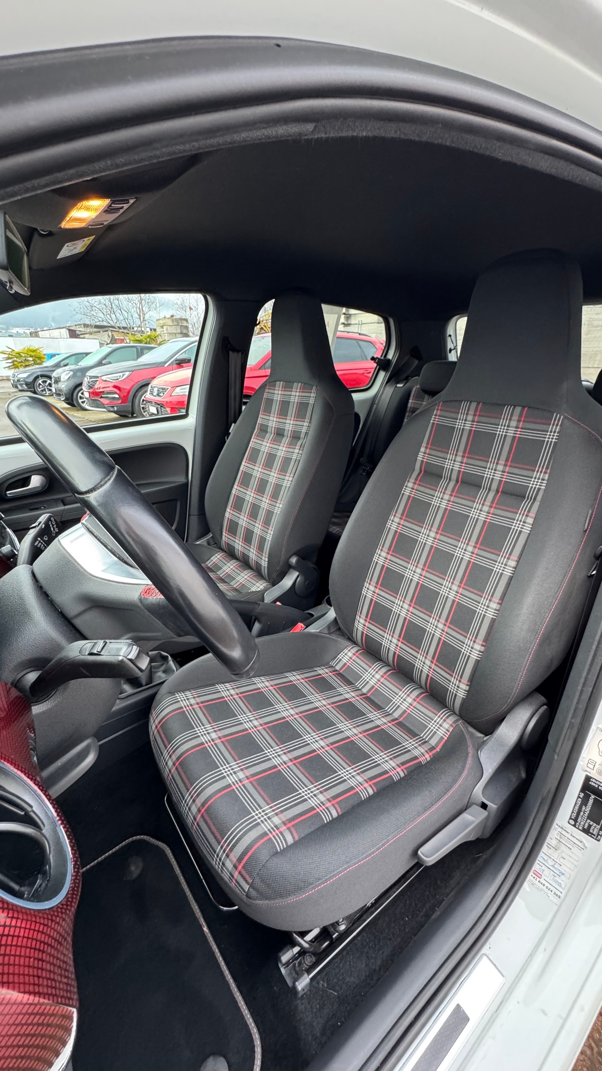 VW Up 1.0 TSI GTI-image-20