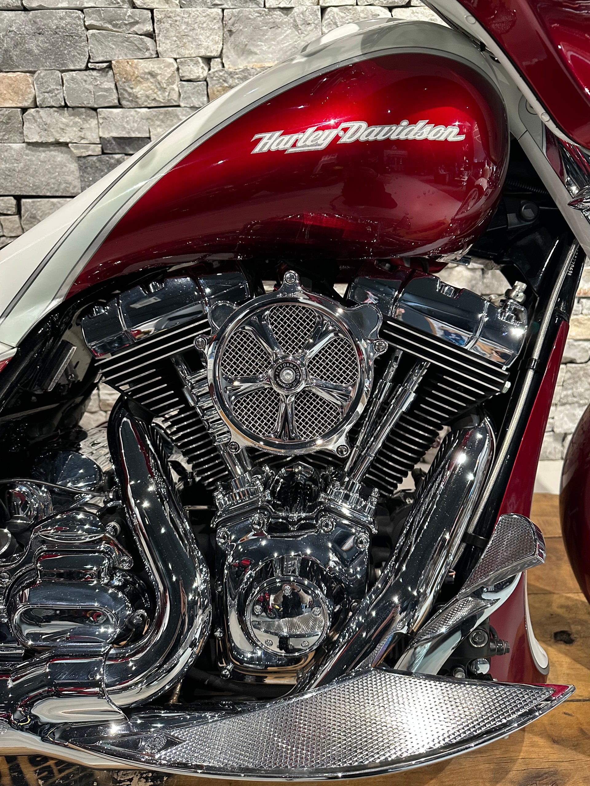 HARLEY-DAVIDSON FLHX Street Glide-showroom-element-3