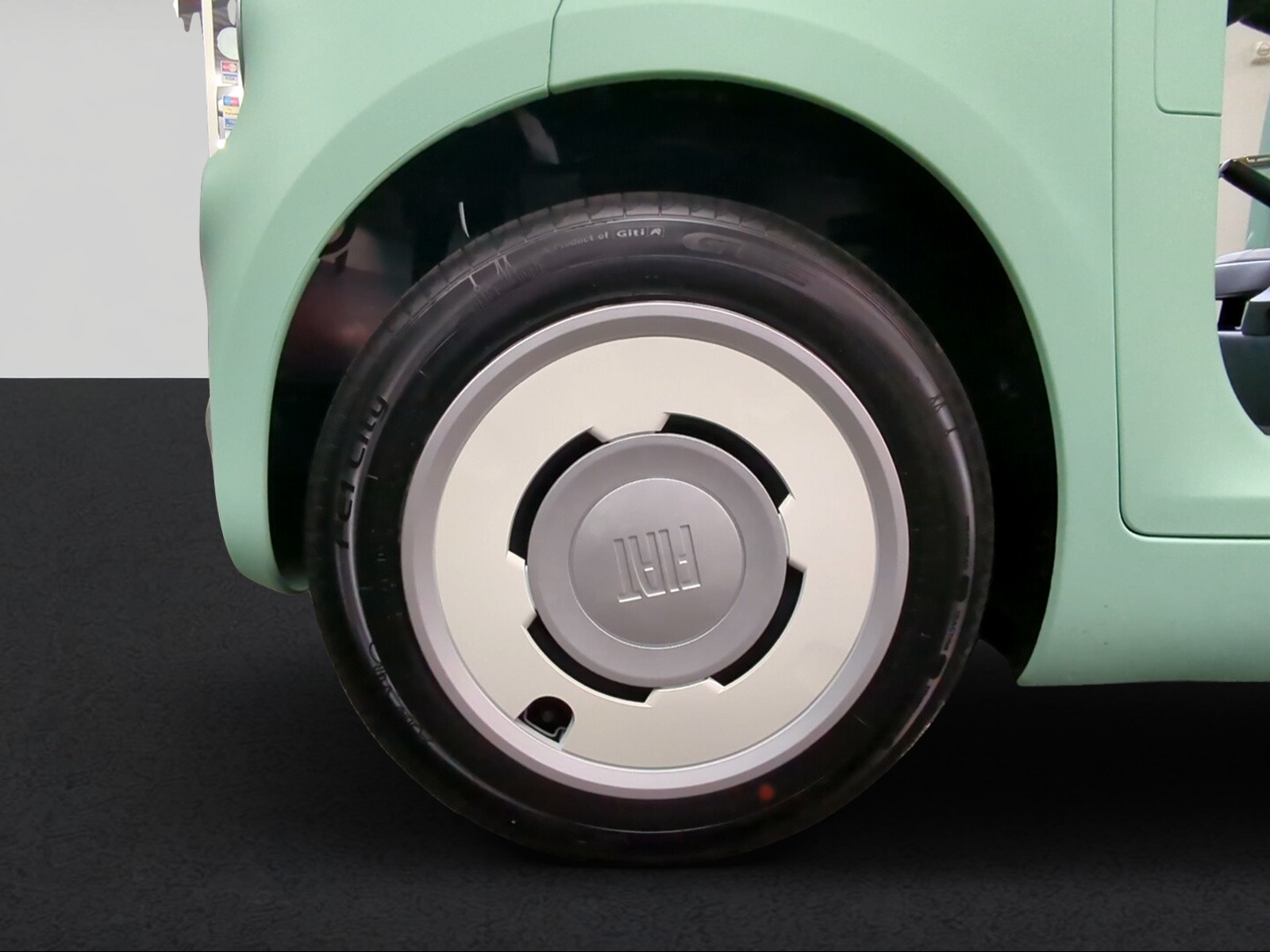 FIAT Topolino Dolcevita-showroom-element-3