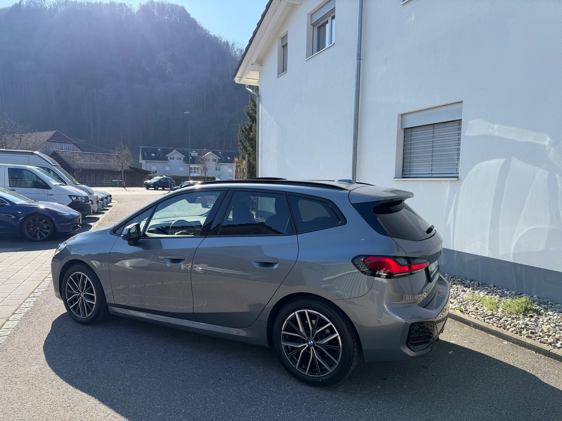BMW 218d Active Tourer M Sport DKG-image-12