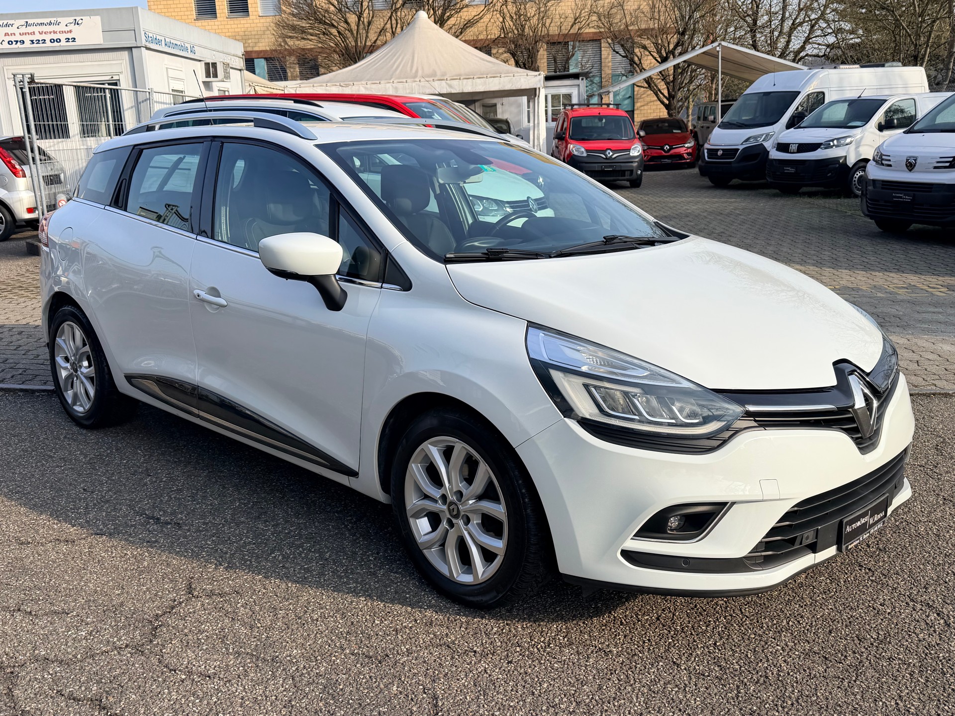 RENAULT Clio Grandtour 1.5 dCi Intens EDC