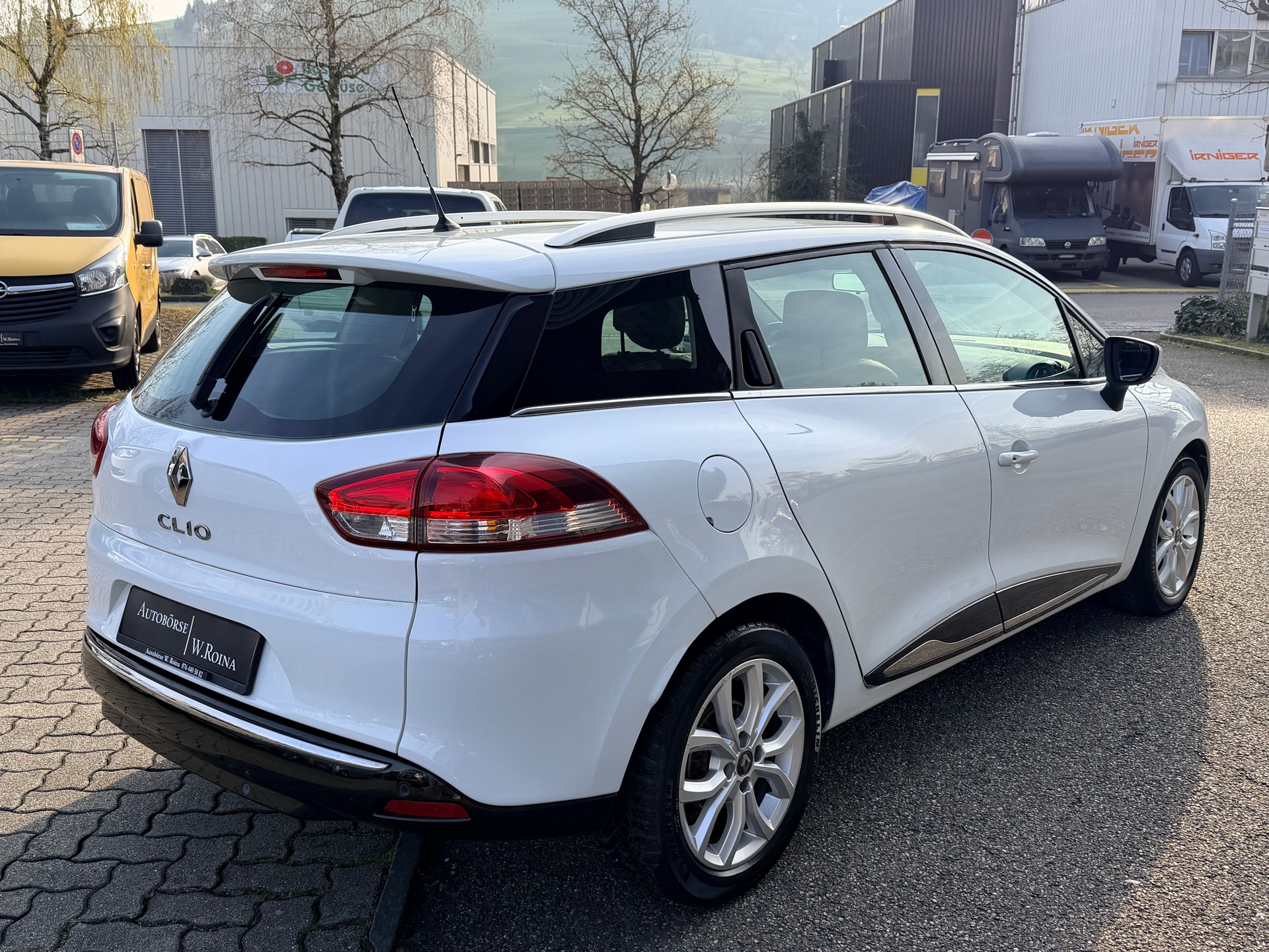 RENAULT Clio Grandtour 1.5 dCi Intens EDC-showroom-element-2