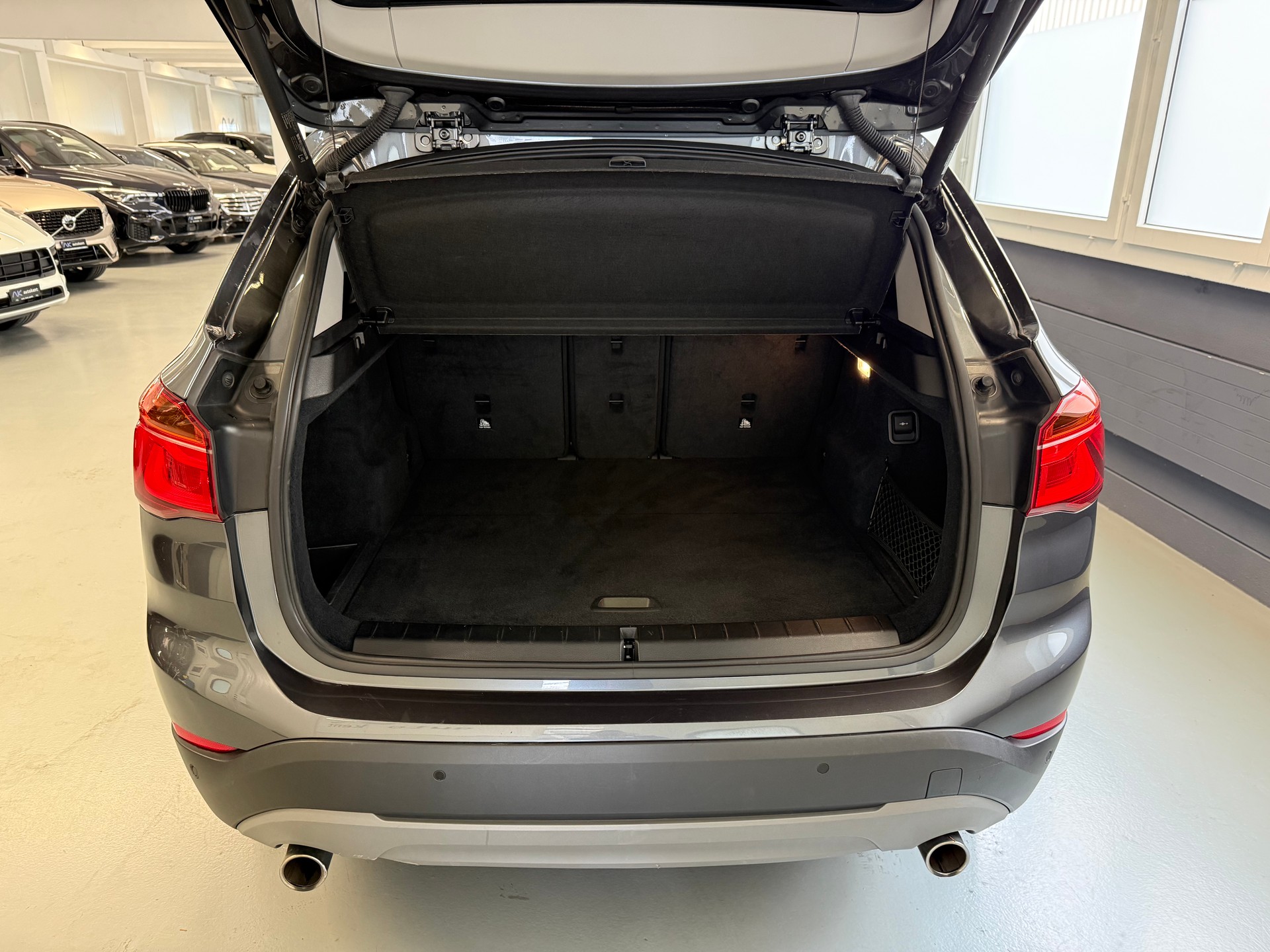 BMW X1 xDrive 20d Steptronic-image-5