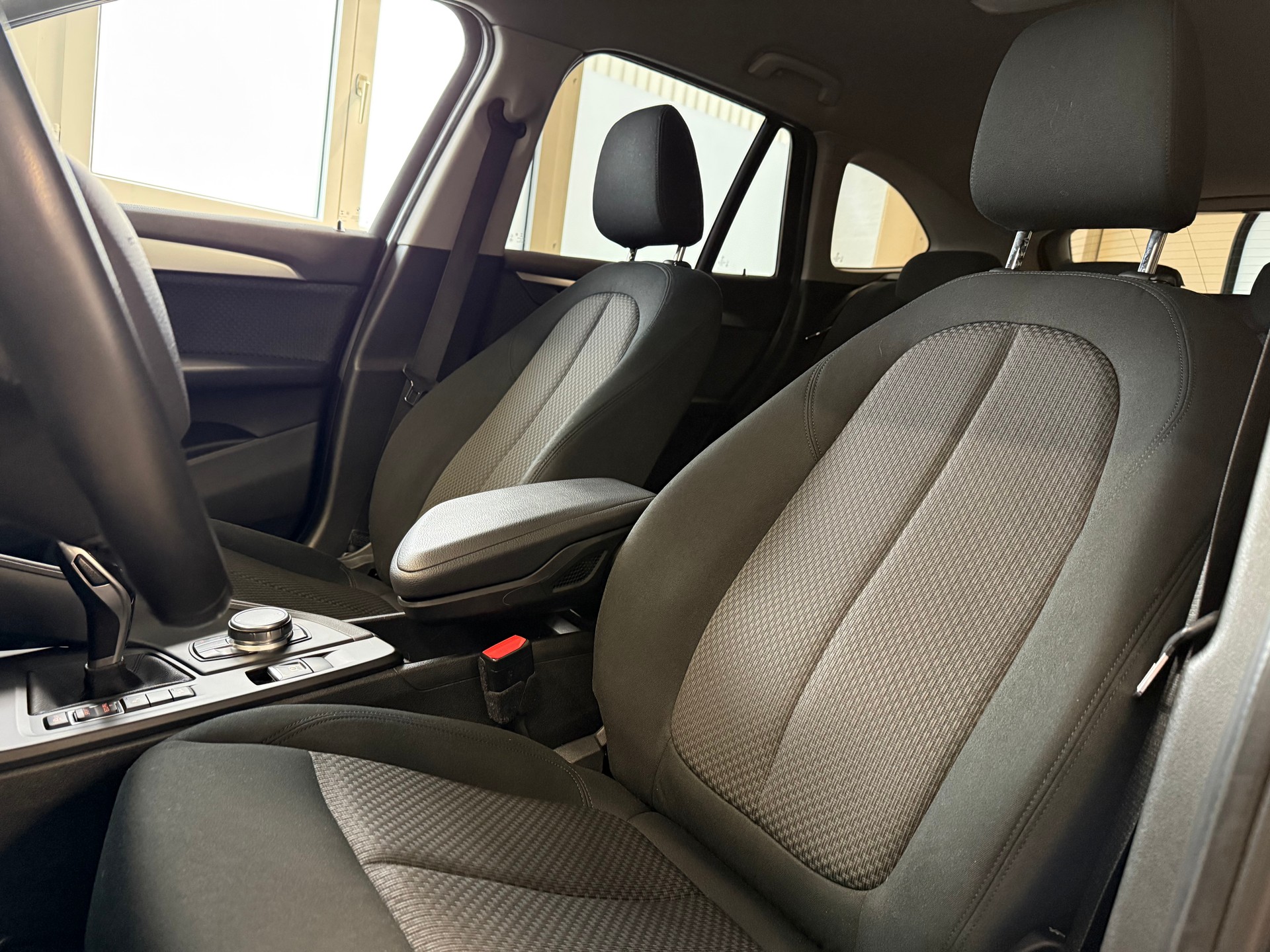 BMW X1 xDrive 20d Steptronic-image-15