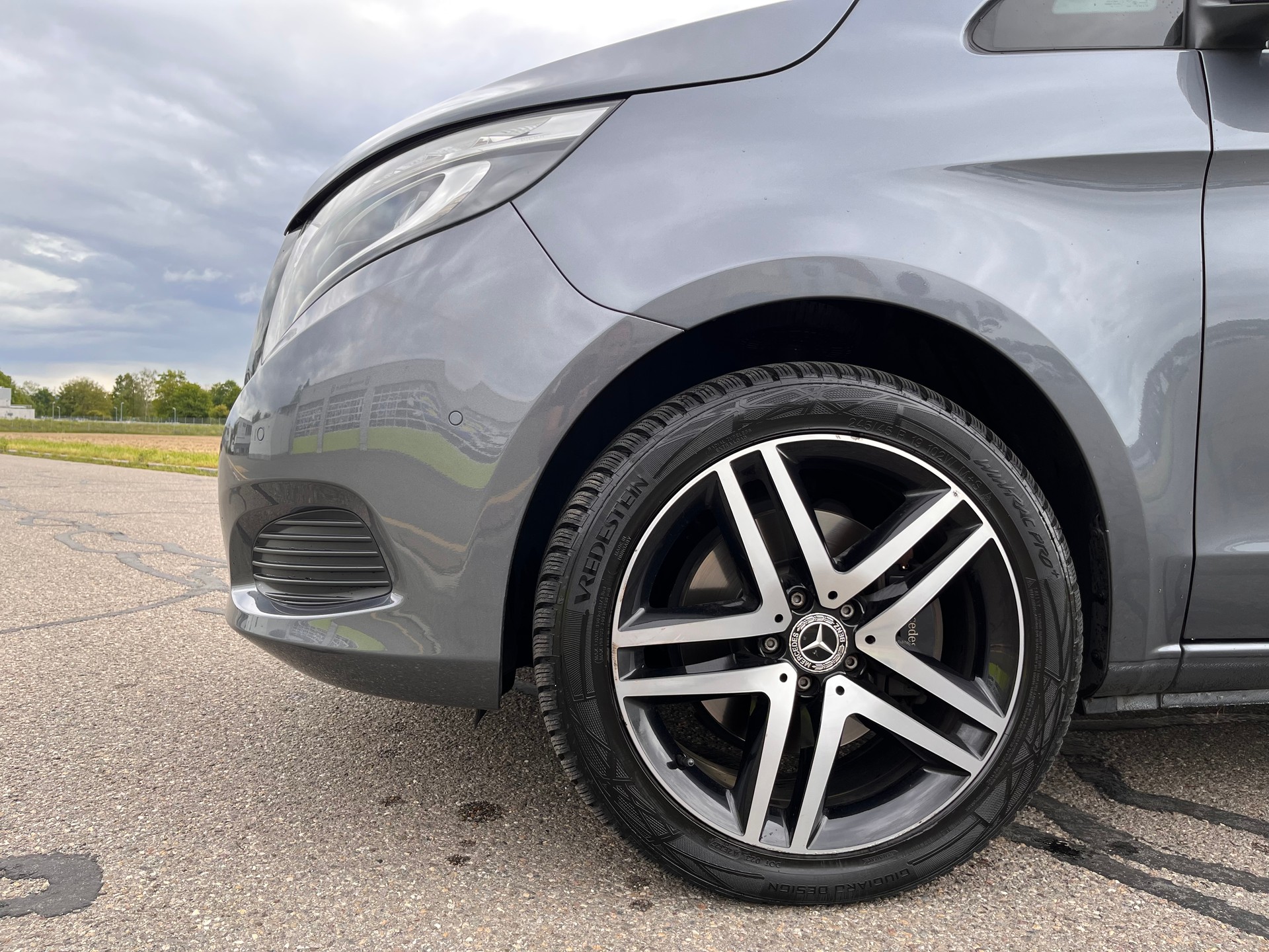 MERCEDES-BENZ V 250 d kompakt 4Matic 7G-Tronic * KOMPAKT/KURZ VERSION - 7 PLÄTZER *-image-10