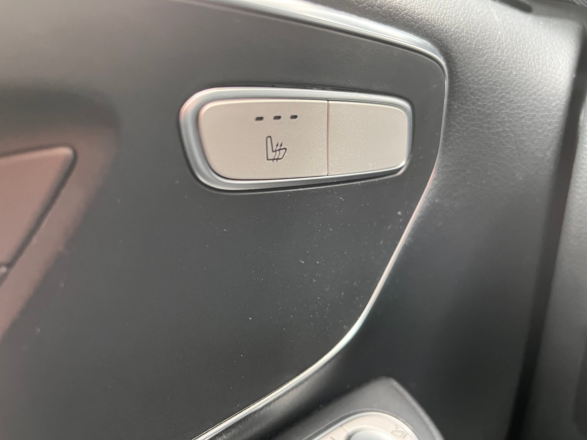 MERCEDES-BENZ V 250 d kompakt 4Matic 7G-Tronic * KOMPAKT/KURZ VERSION - 7 PLÄTZER *-image-17