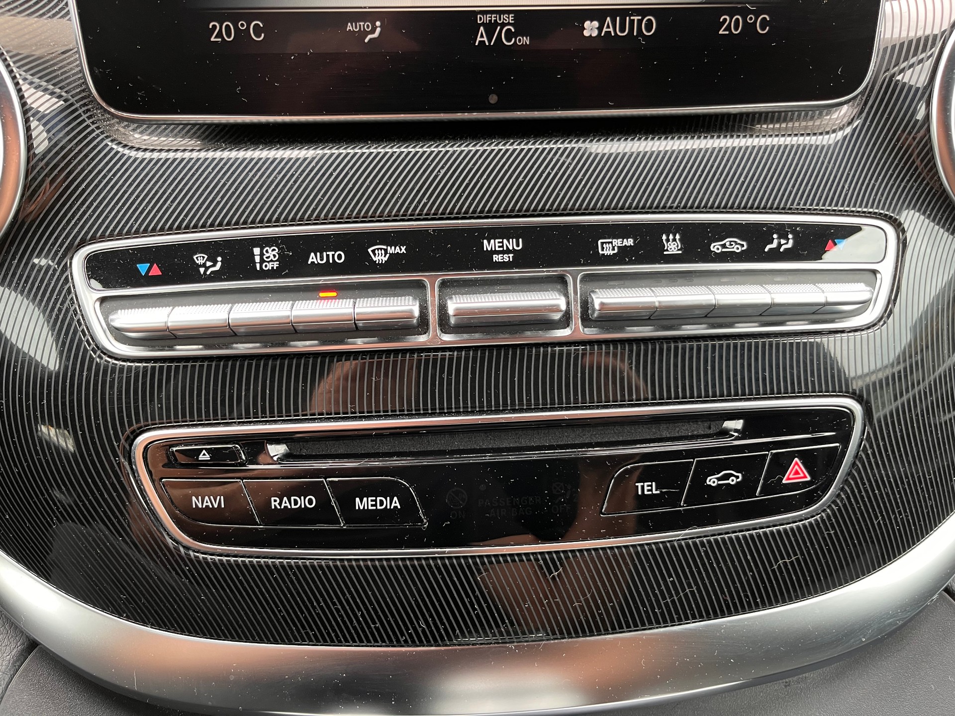 MERCEDES-BENZ V 250 d kompakt 4Matic 7G-Tronic * KOMPAKT/KURZ VERSION - 7 PLÄTZER *-image-18
