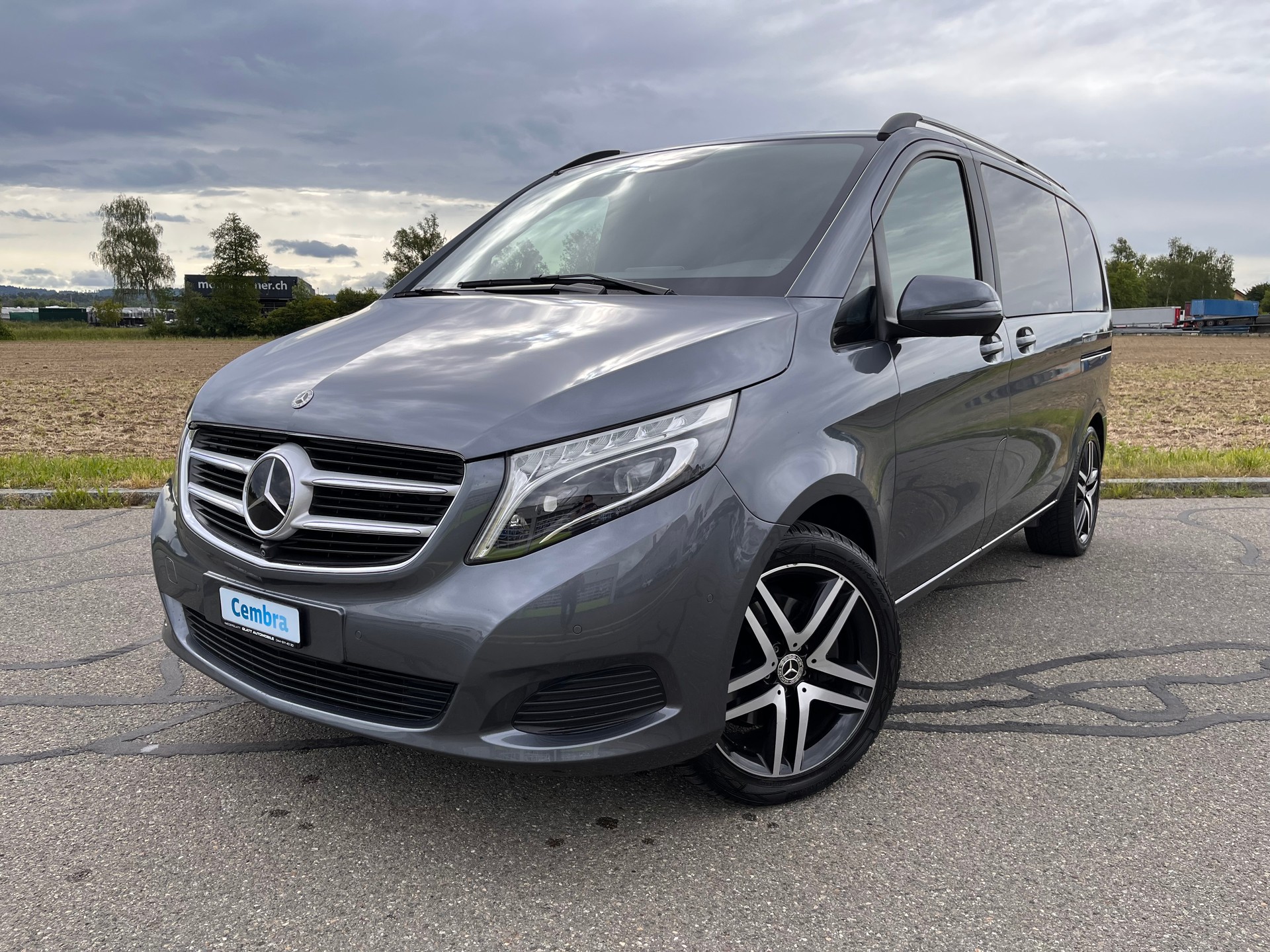 MERCEDES-BENZ V 250 d kompakt 4Matic 7G-Tronic * KOMPAKT/KURZ VERSION - 7 PLÄTZER *