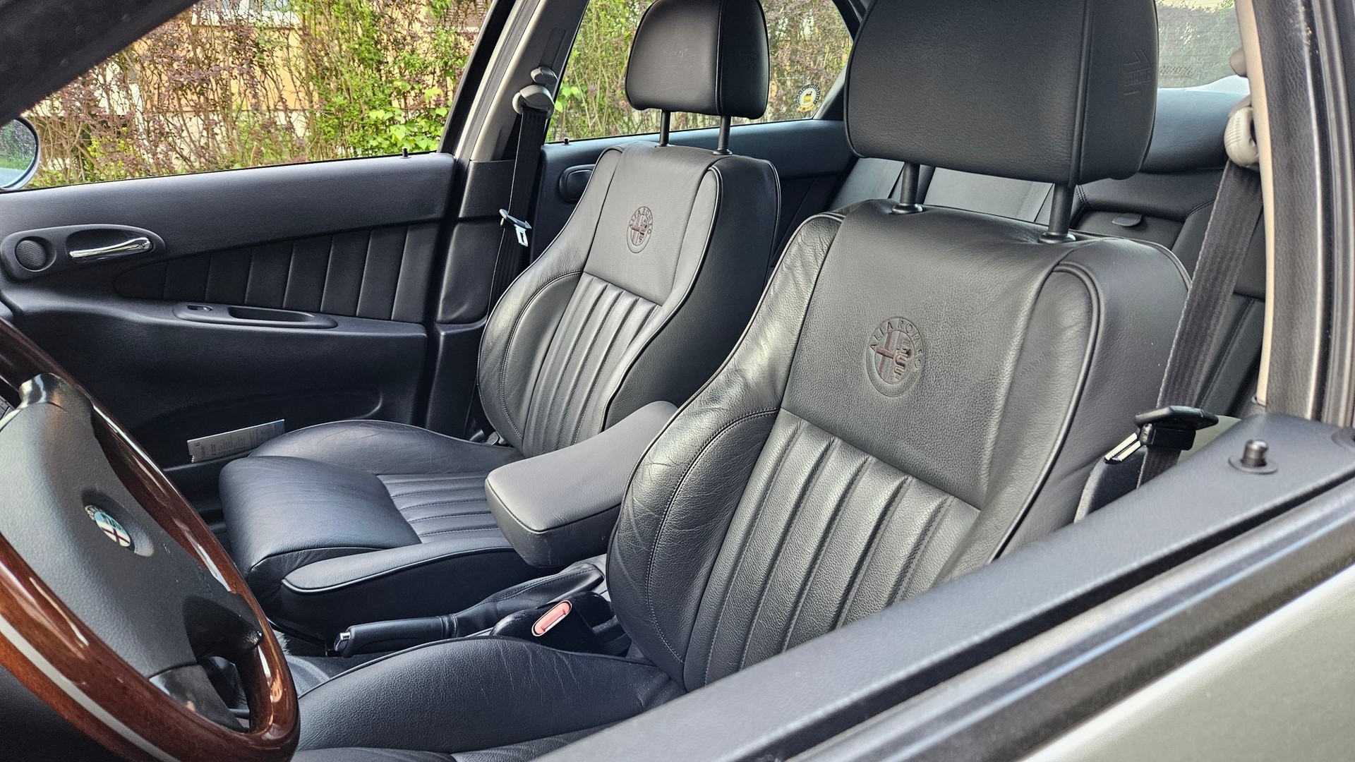 ALFA ROMEO 2.5 V6 24V Limited-image-3
