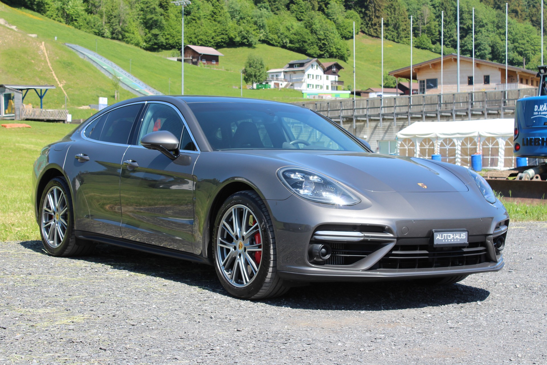 PORSCHE Panamera Turbo PDK-showroom-element-2