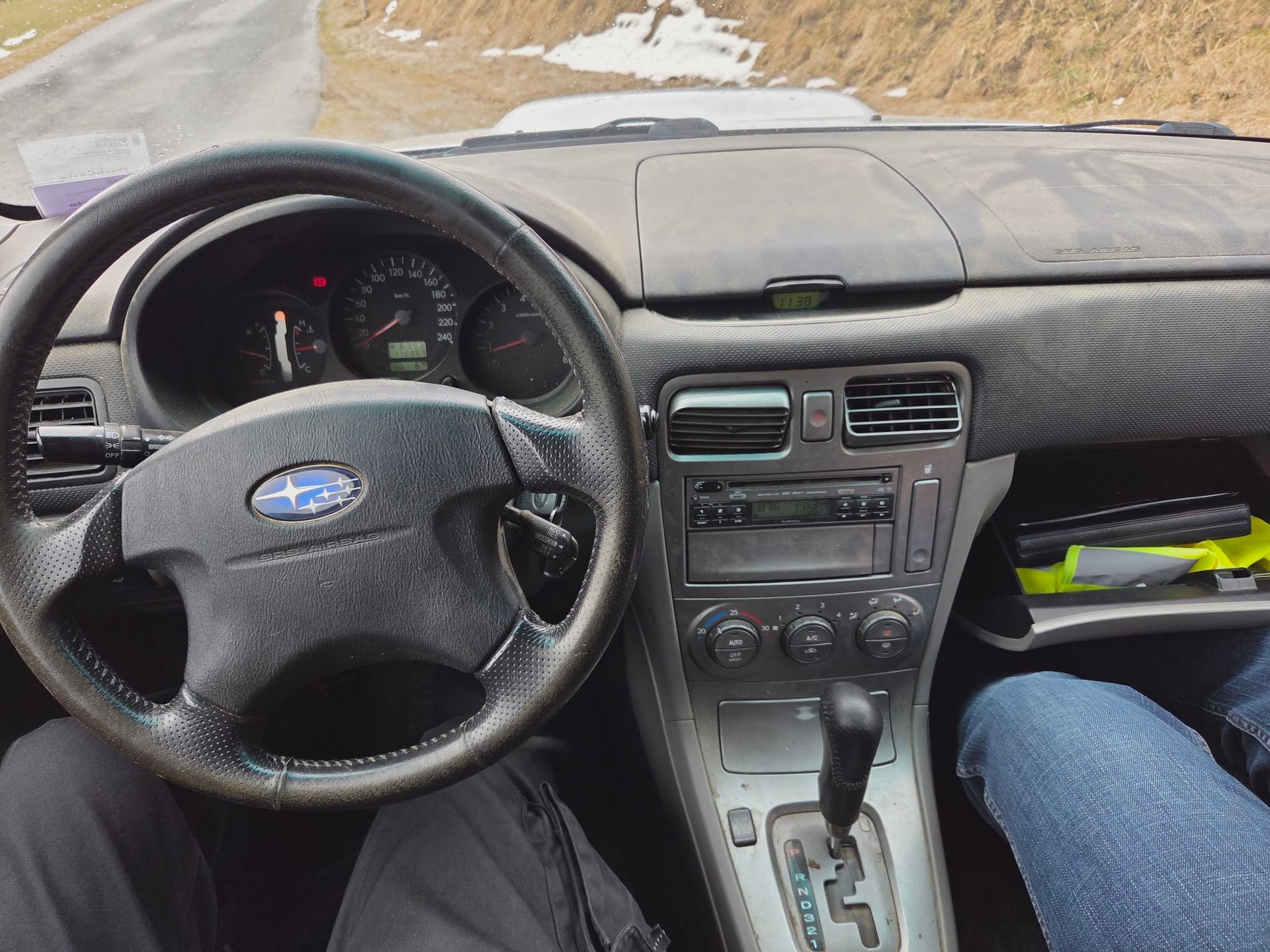 SUBARU Forester 2.0XT Automatic-image-4