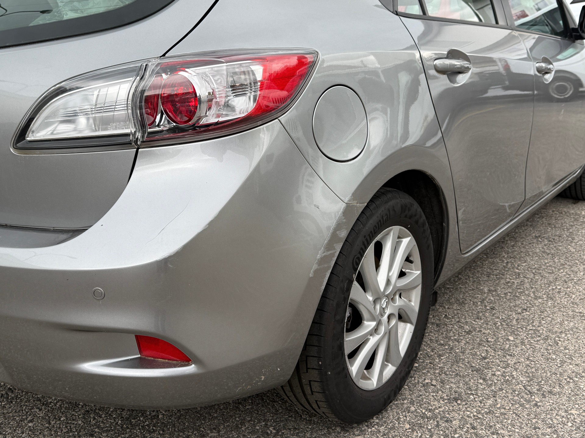 MAZDA 3 1.6 16V Exclusive - Possibilité d’une Nouvelle Expertise & Service + Garantie + Carrosserie Faite en Ordre pour 7‘900 CHF-image-15