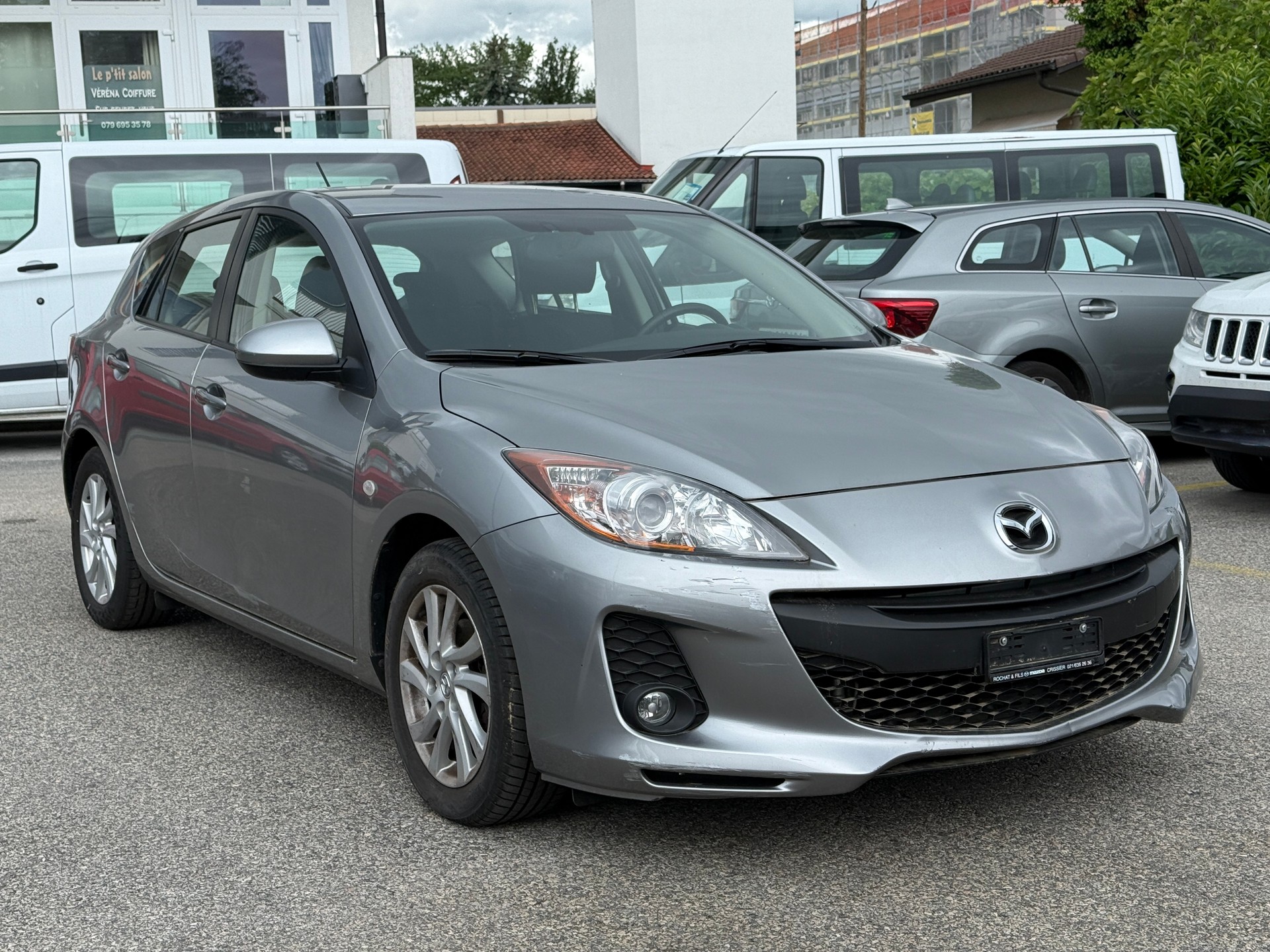 MAZDA 3 1.6 16V Exclusive - Possibilité d’une Nouvelle Expertise & Service + Garantie + Carrosserie Faite en Ordre pour 7‘900 CHF