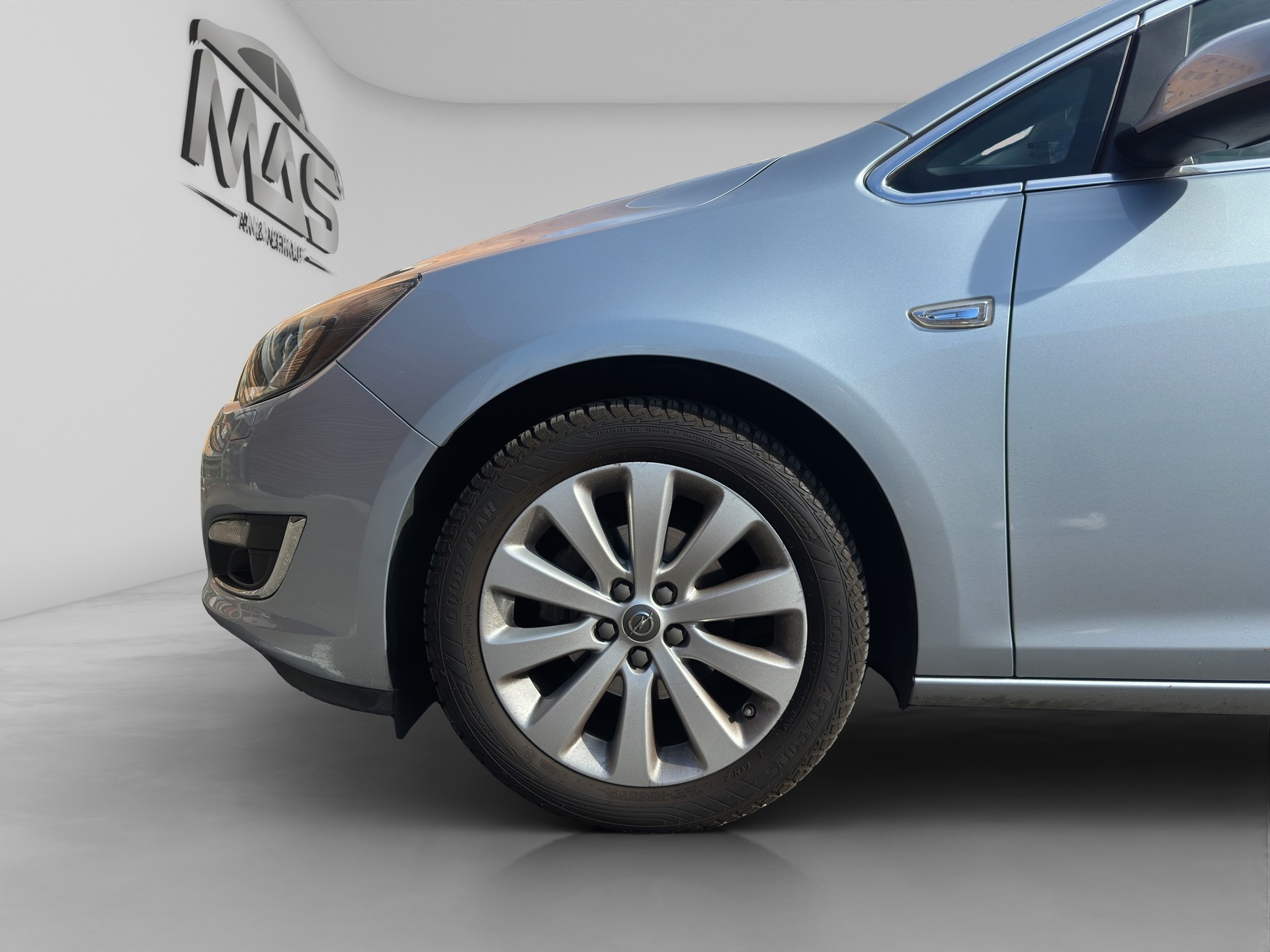 OPEL Astra 1.4i 16V Turbo Drive Automatic-image-13