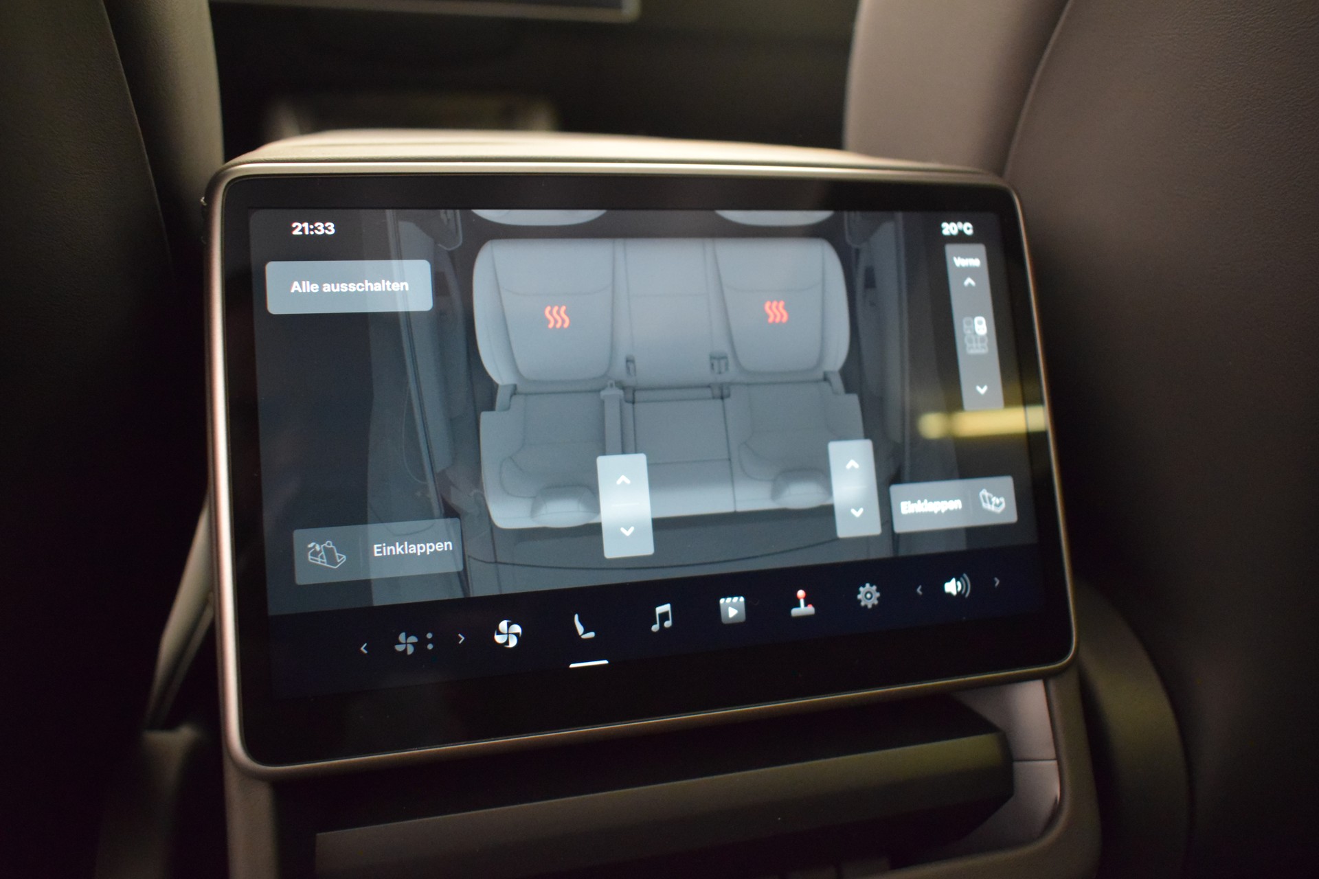 TESLA Model Y Performance AWD 626PS, 21 Zoll, Carbon, Made in Berlin-image-28