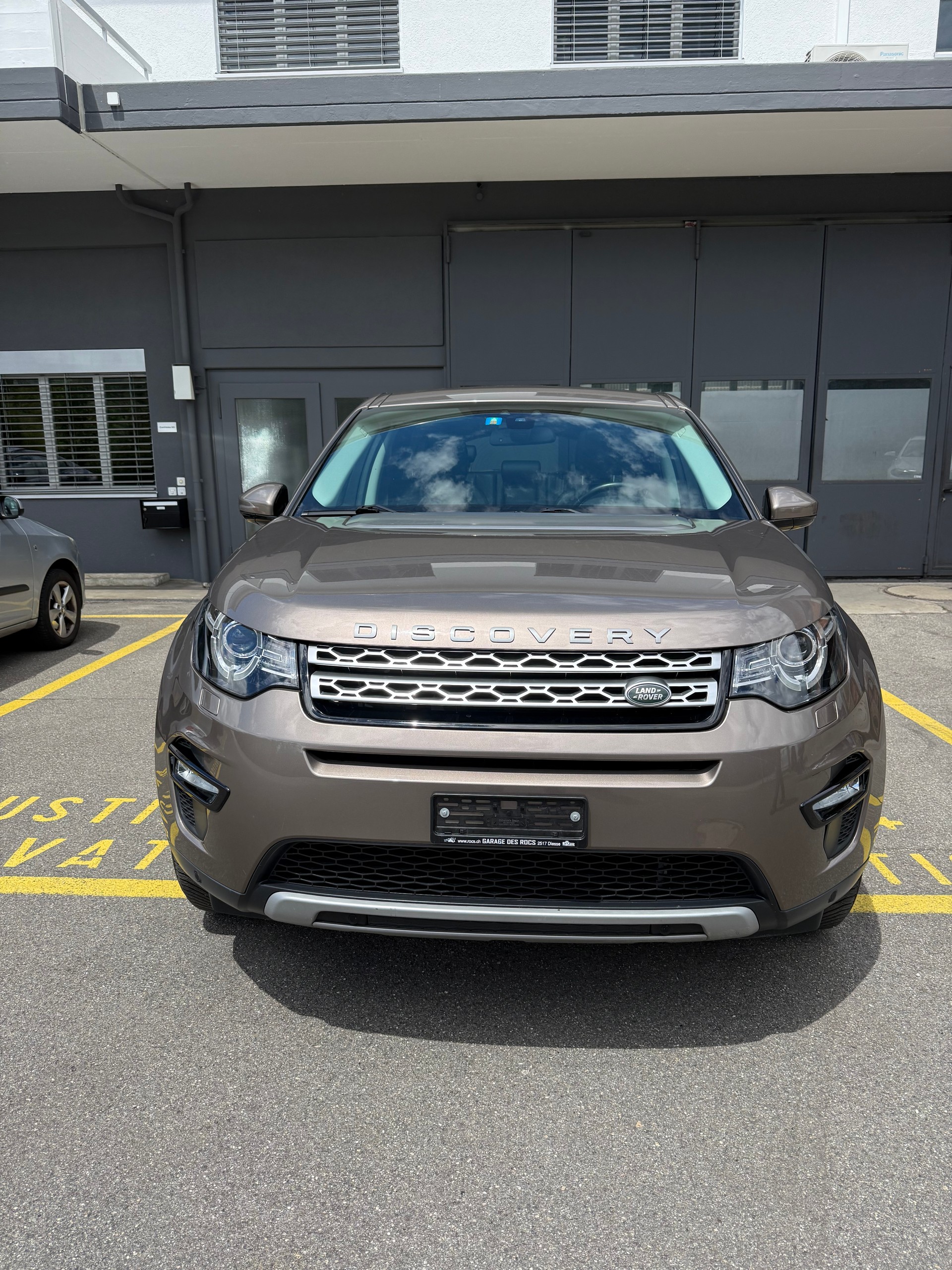 LAND ROVER Discovery Sport 2.0 TD4 HSE AT9