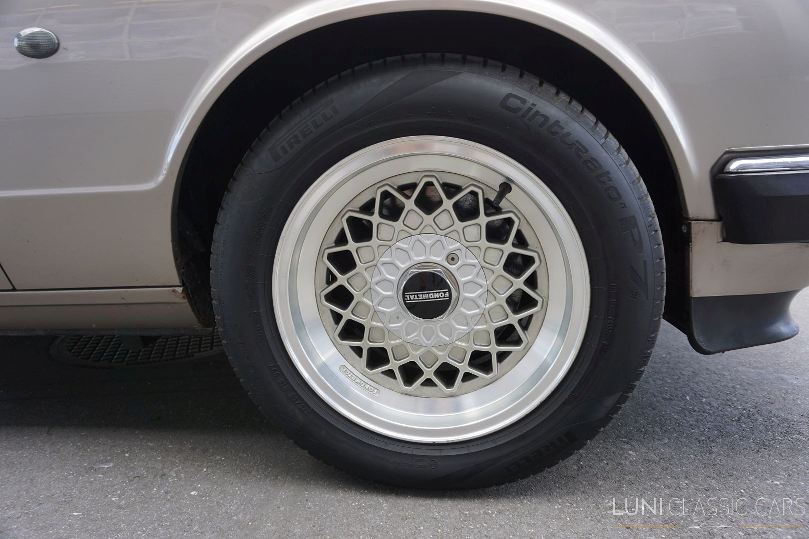 JAGUAR XJ6 3.6 Sovereign-image-19