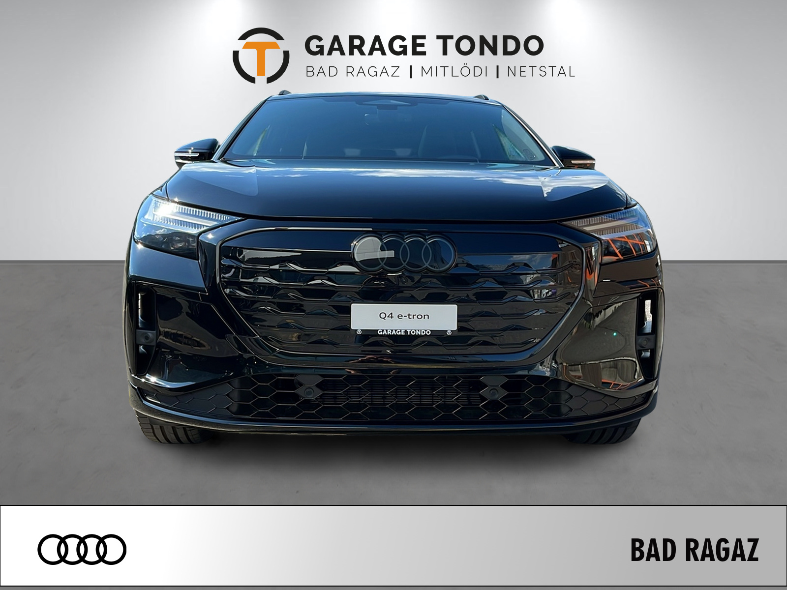 AUDI Q4 SUV e-tron 340PS/250kW quattro perform-showroom-element-1