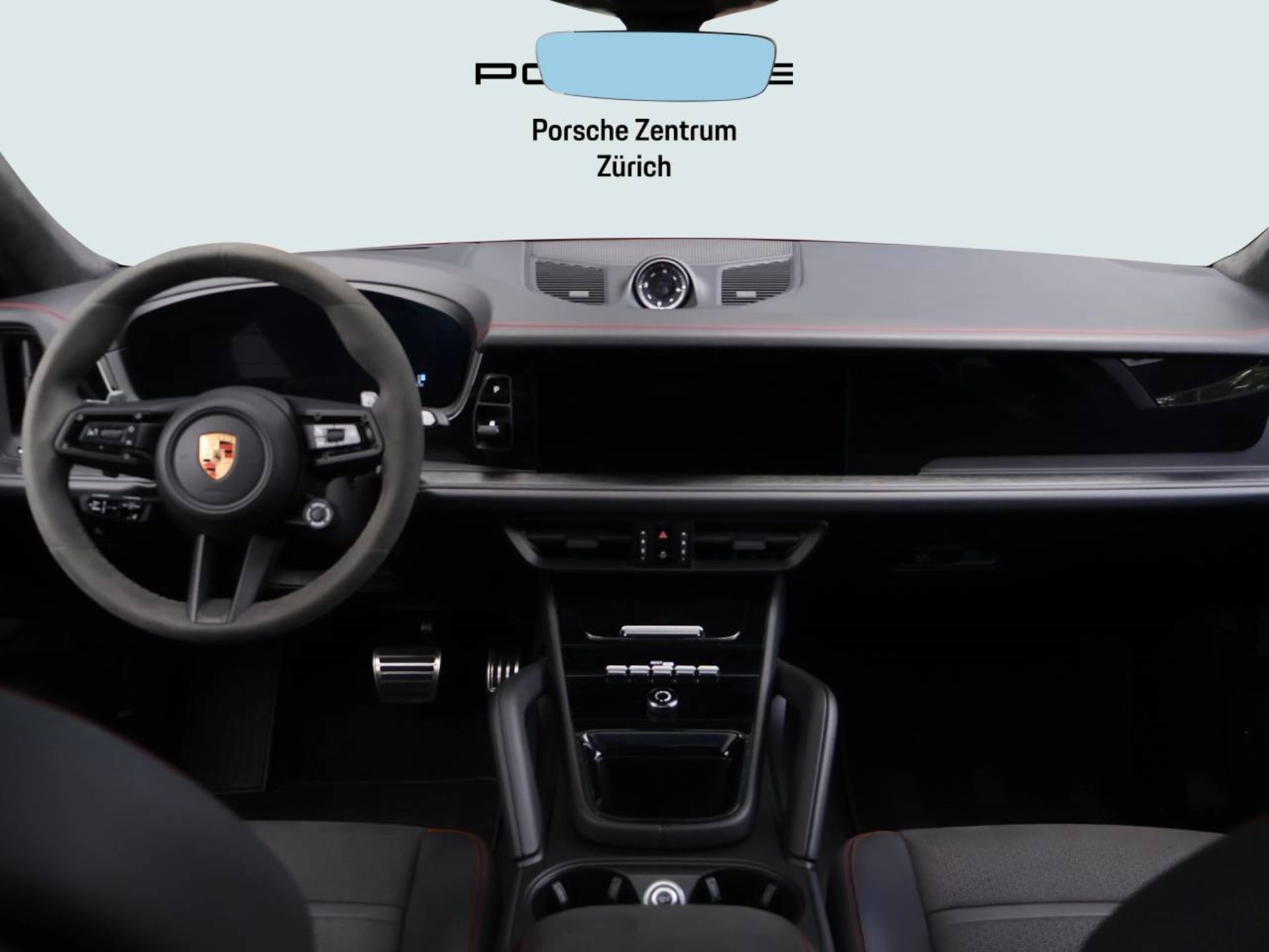 PORSCHE Cayenne GTS Coupé-image-11