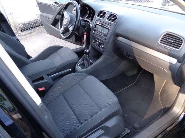 VW Golf 1.2 TSI Trendline-image-7