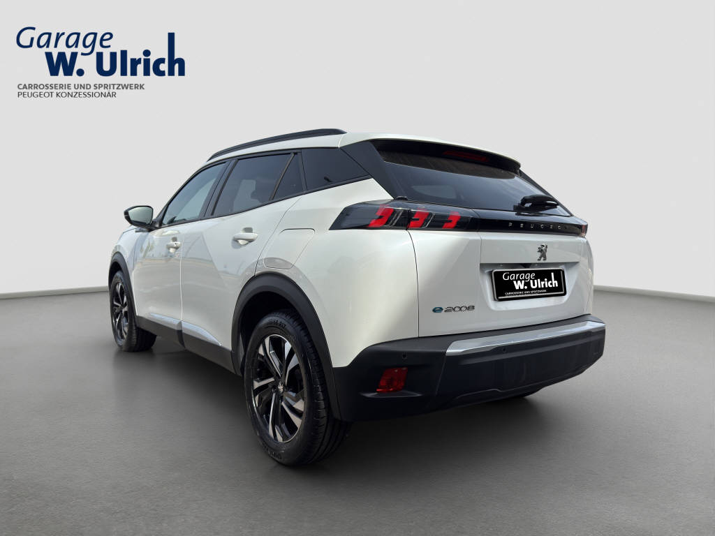 PEUGEOT 2008 e-Allure Pack-showroom-element-3