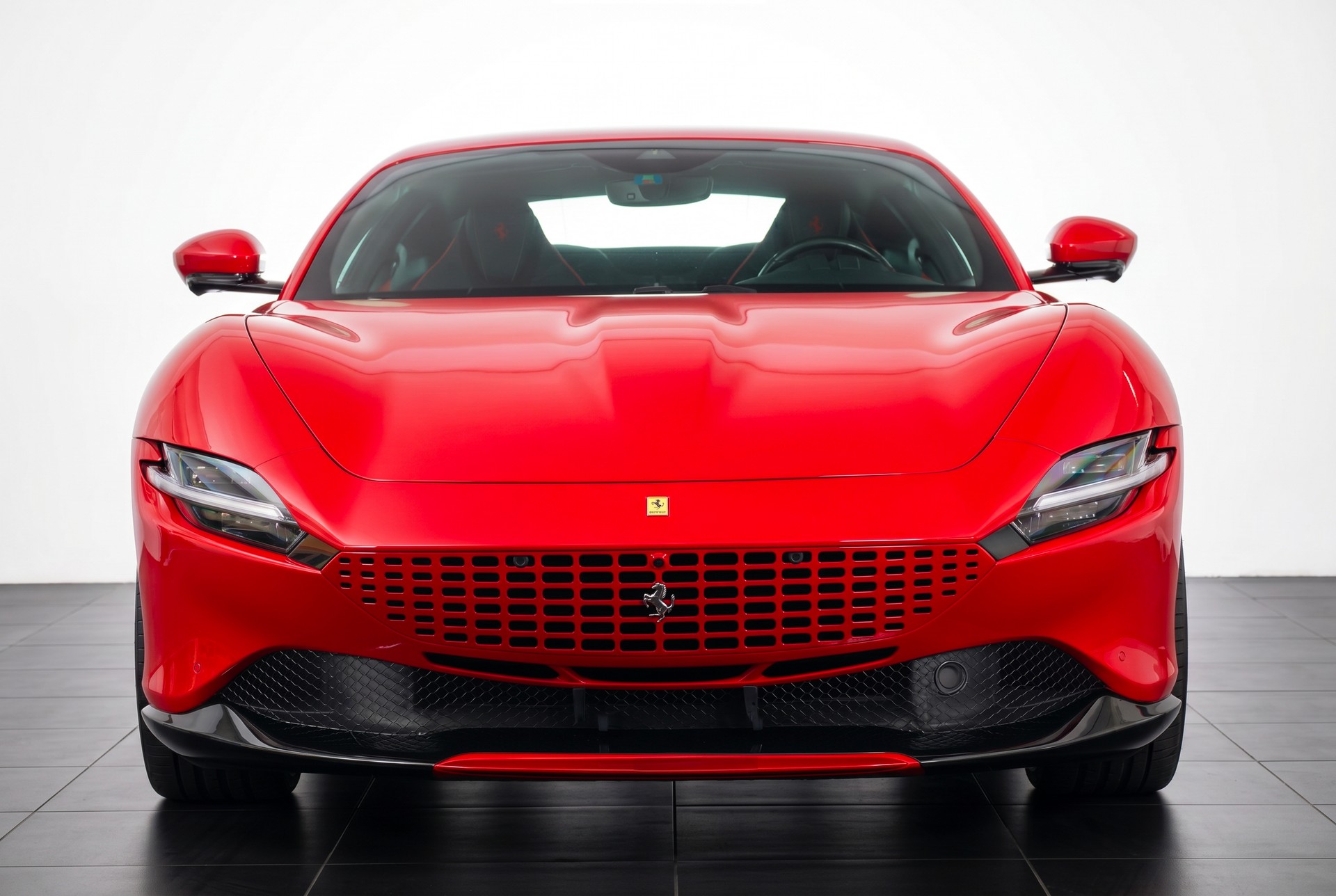 FERRARI Roma 3.9 V8 T-showroom-element-1