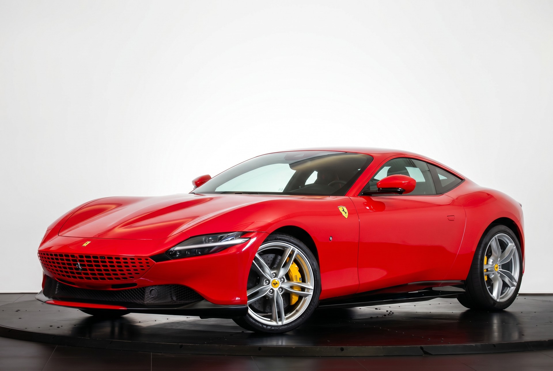FERRARI Roma 3.9 V8 T-showroom-element-3