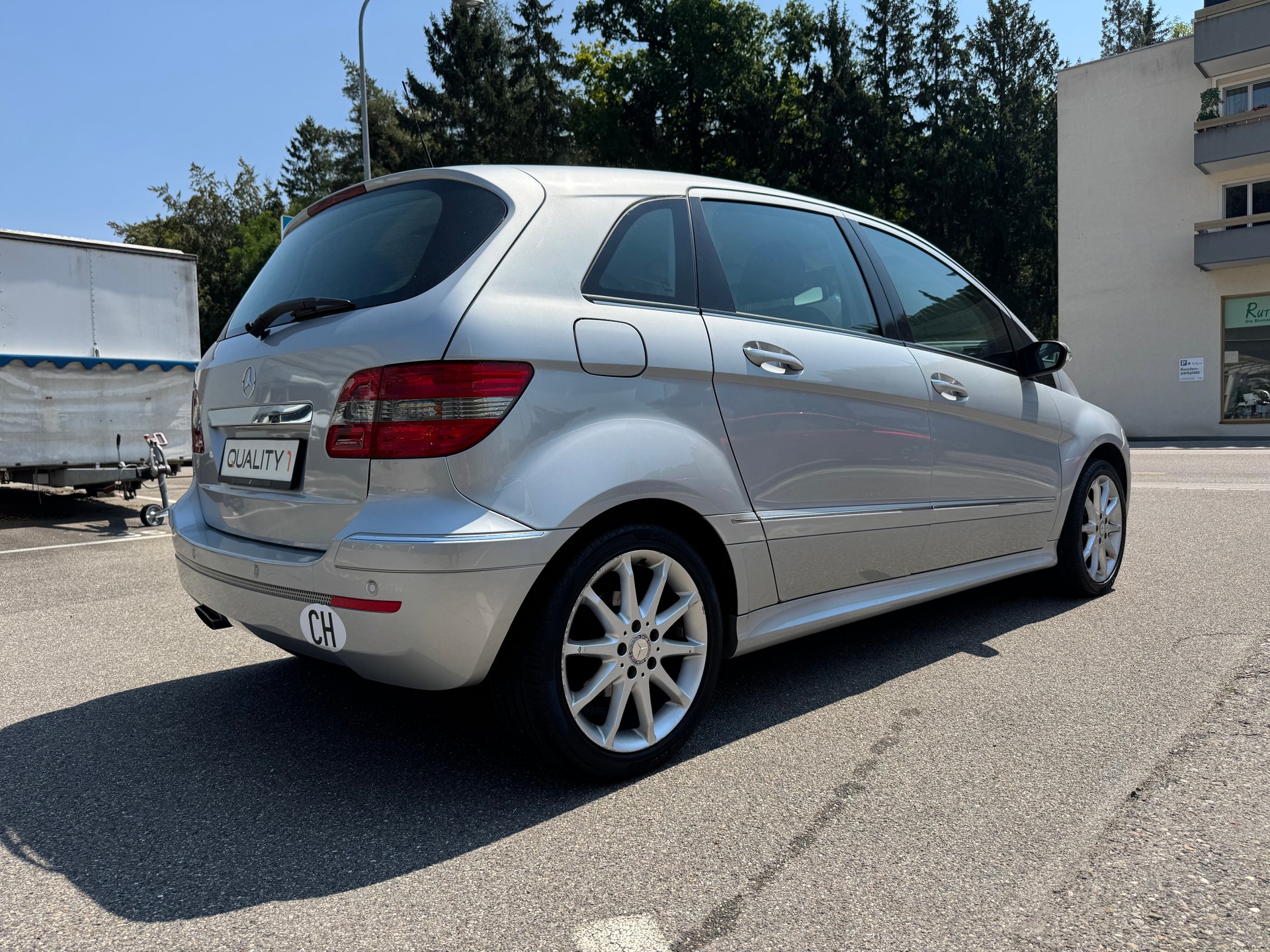 MERCEDES-BENZ B 170-image-5
