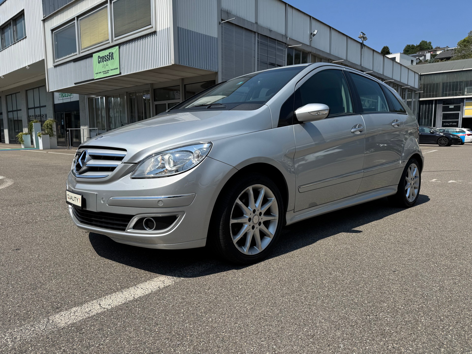 MERCEDES-BENZ B 170-image-2