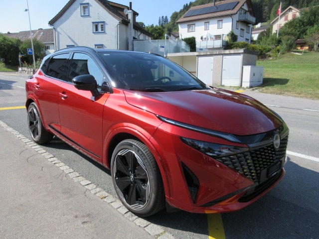 NISSAN Qashqai 1.3 DIG-T N-Design 4x4-showroom-element-3