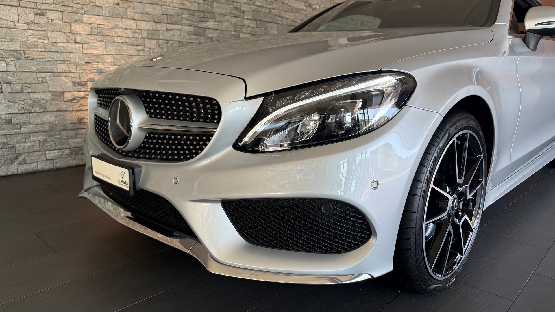 MERCEDES-BENZ C 200 Coupé AMG Line Edition 1 4Matic-image-10