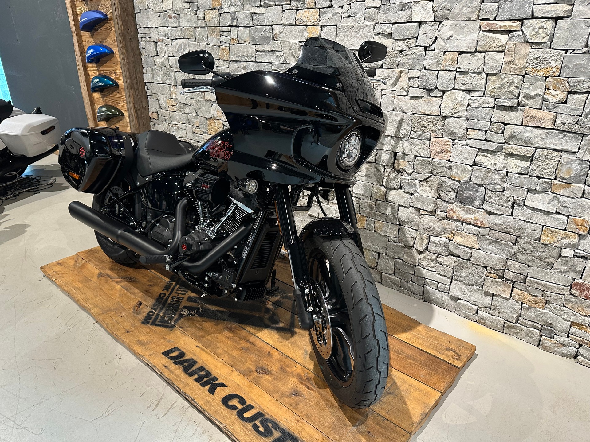 HARLEY-DAVIDSON FXLRST Low Rider ST 117ci-image-1