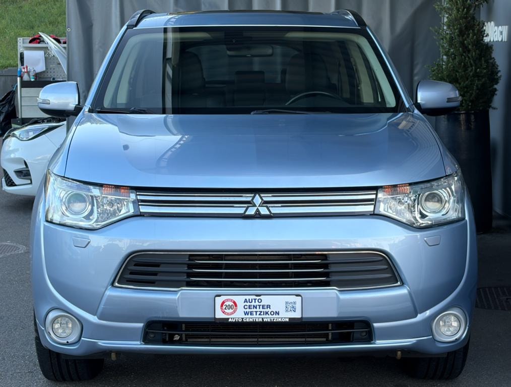 MITSUBISHI Outlander 2.0 PHEV Intense