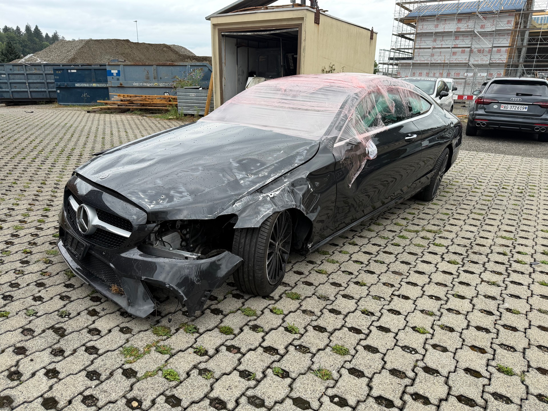 MERCEDES-BENZ C 200 4Matic AMG Line 9G-Tronic