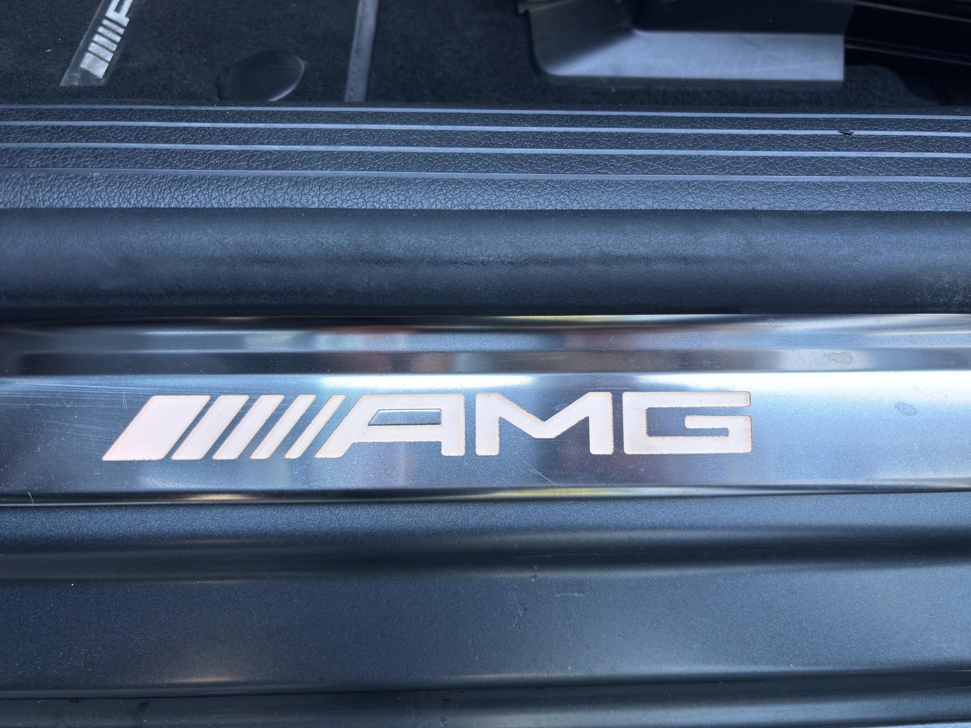 MERCEDES-BENZ EQS 53 4matic+-image-25