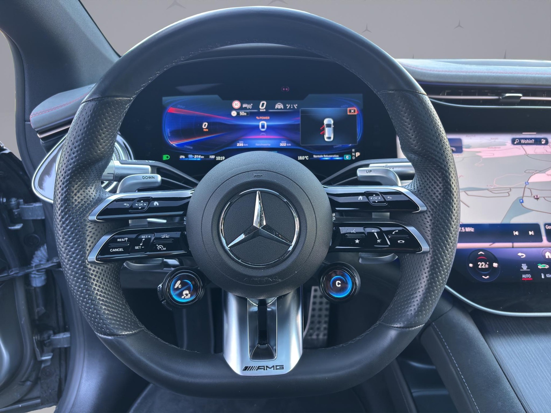 MERCEDES-BENZ EQS 53 4matic+-image-9