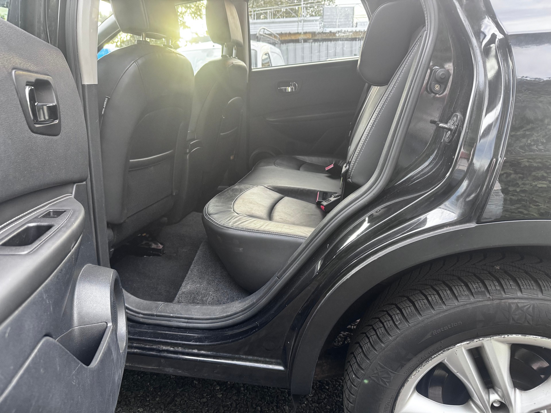 NISSAN Qashqai 2.0 acenta-image-9