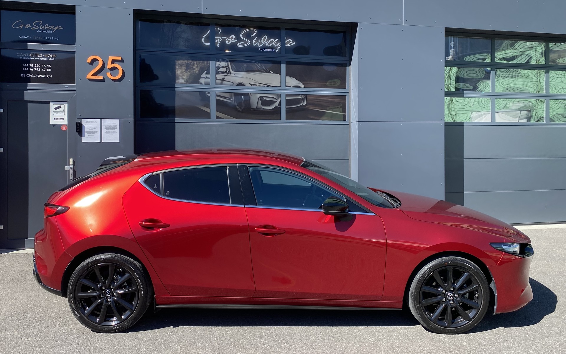 MAZDA 3 Hatchback SKYACTIV-X M Hybrid 186 Homura Automat-showroom-element-1