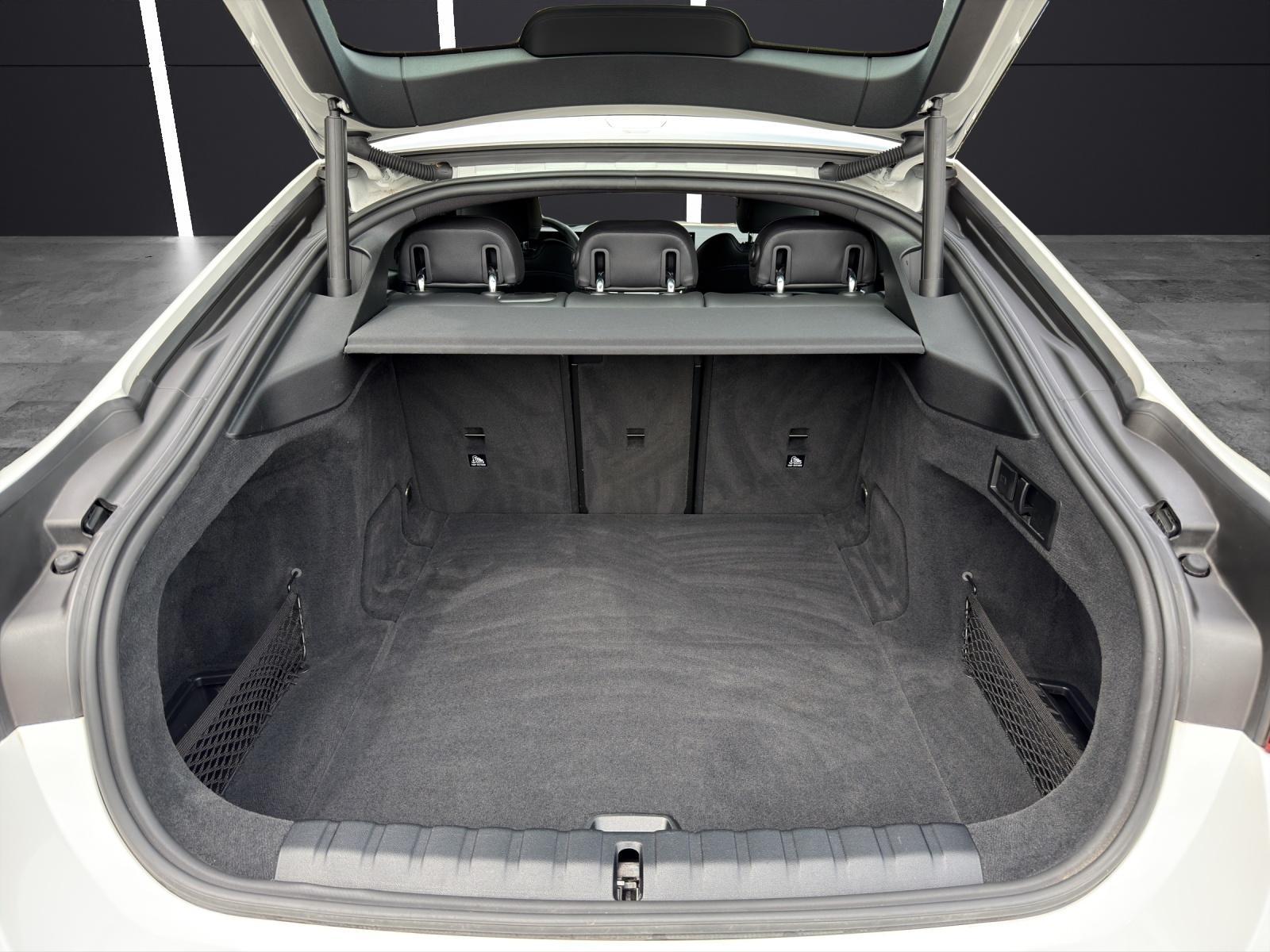 BMW i4 G26 Limousine M50-image-9