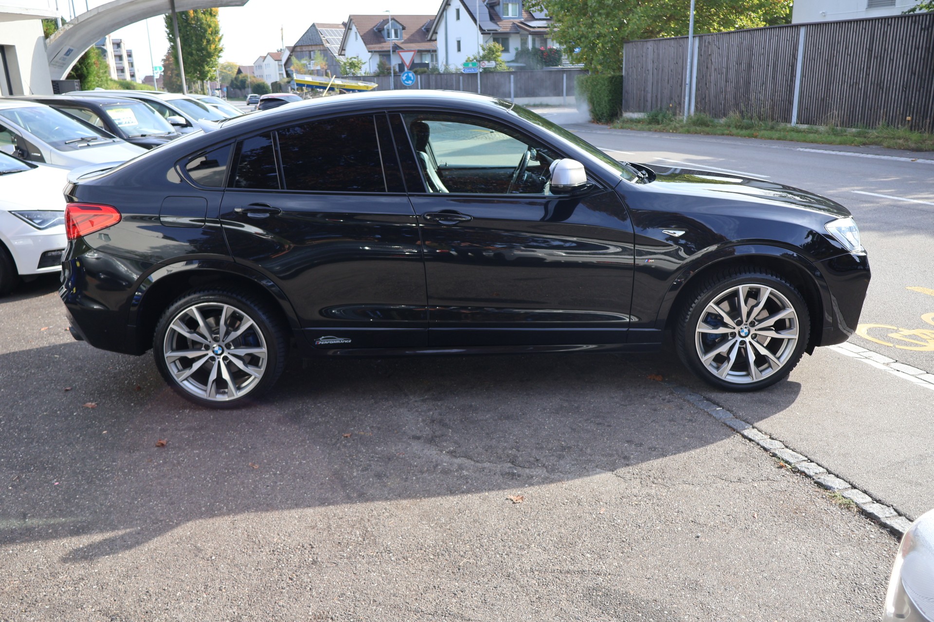 BMW X4 M 40i Steptronic-showroom-element-3
