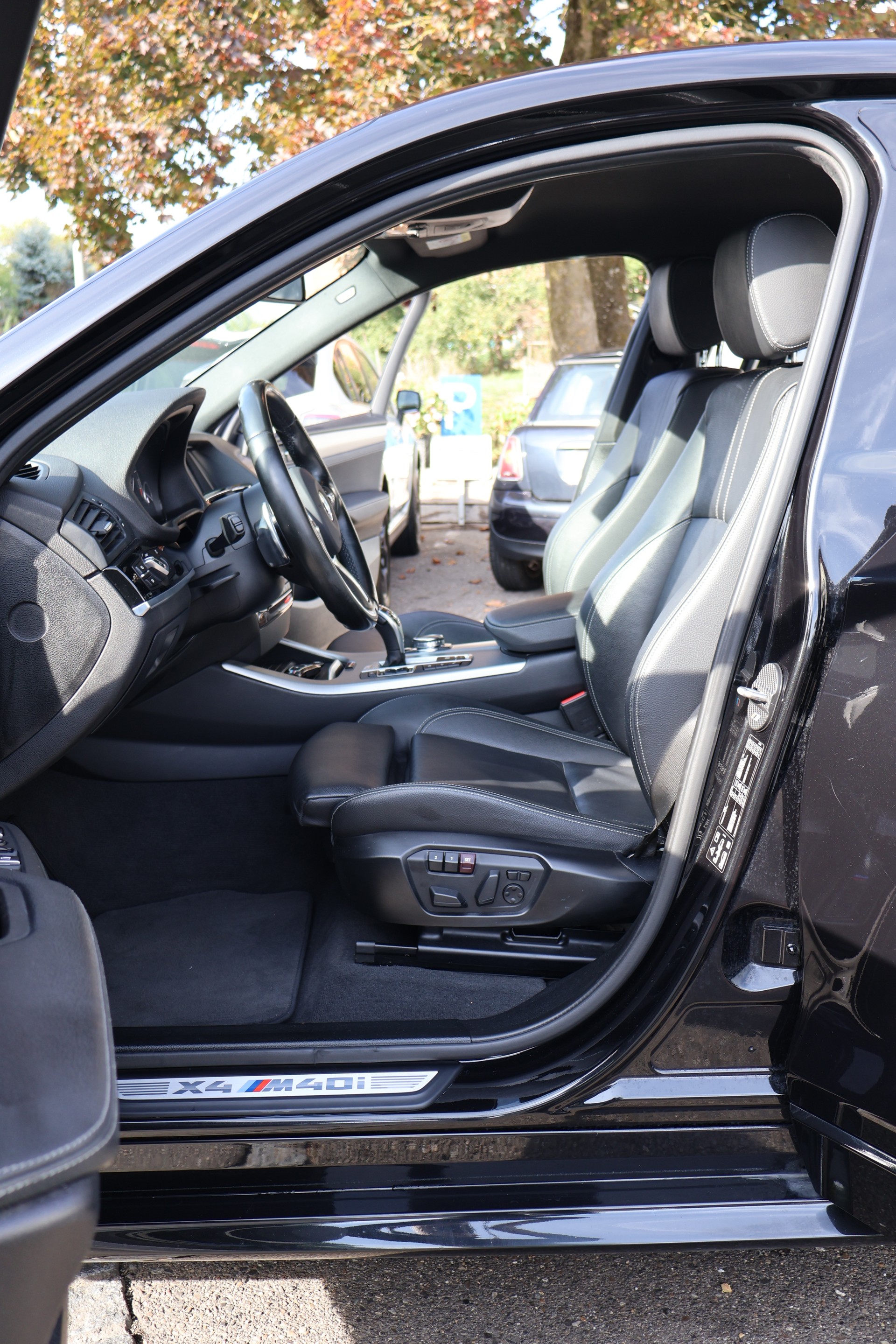 BMW X4 M 40i Steptronic-image-9