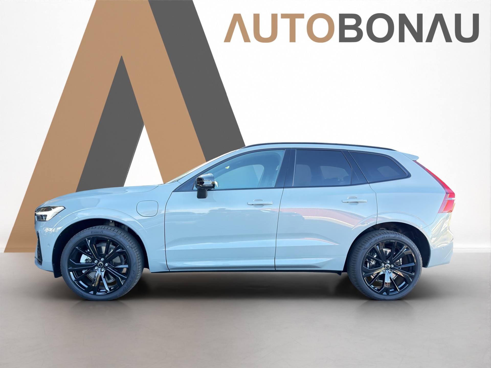 VOLVO XC60 2.0 T8 TE Black Edition eAWD-showroom-element-1