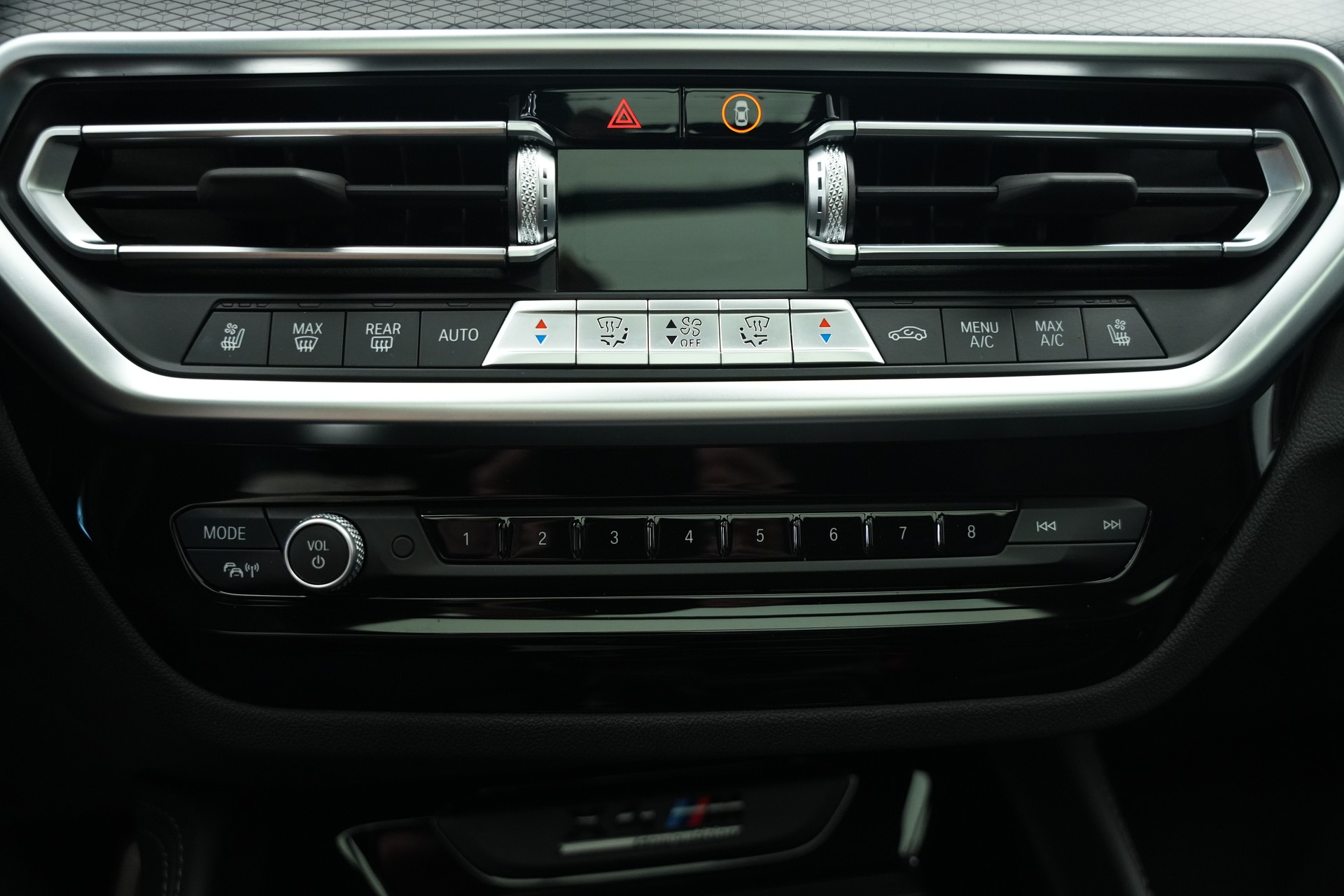 BMW X4M xDrive M Competition Steptronic *CH-Fahrzeug*-image-26