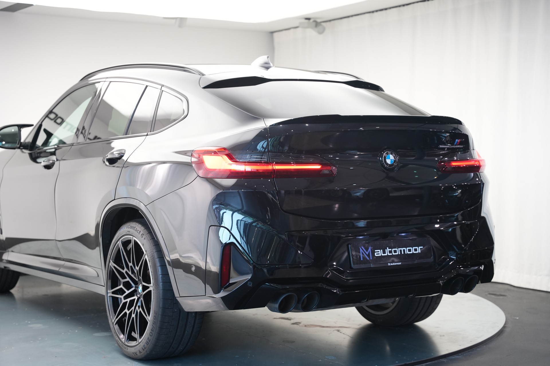 BMW X4M xDrive M Competition Steptronic *CH-Fahrzeug*-image-50