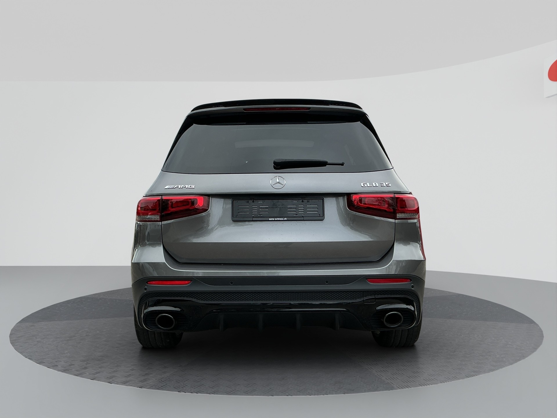 MERCEDES-BENZ GLB 35 AMG Night-showroom-element-3