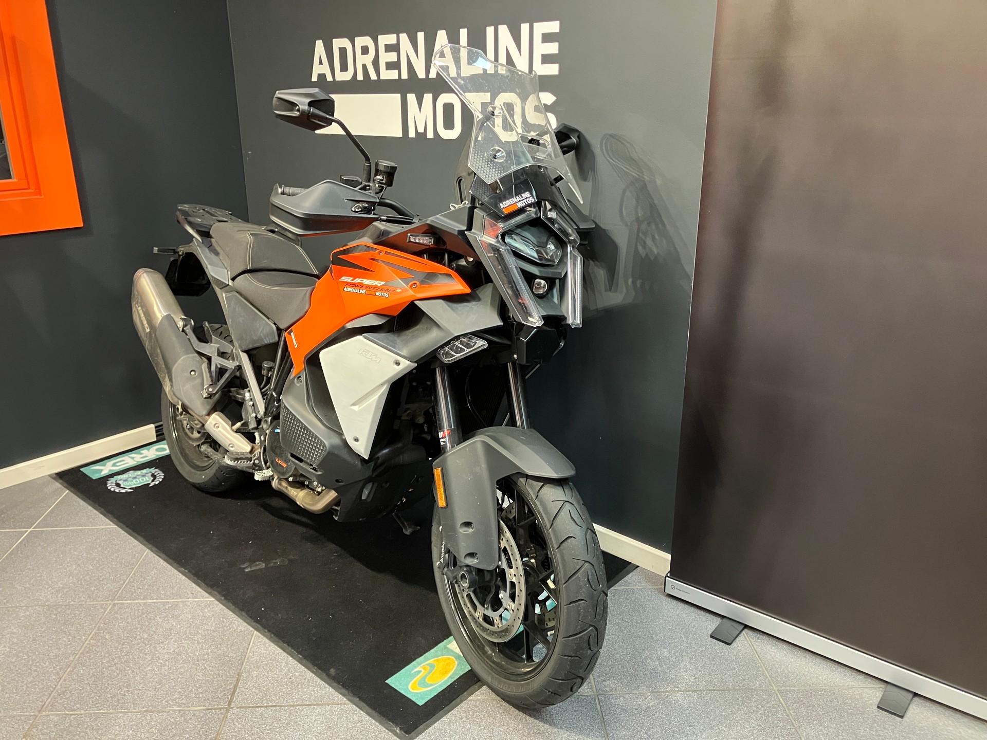 KTM 1290 Super Adventure S-image-2