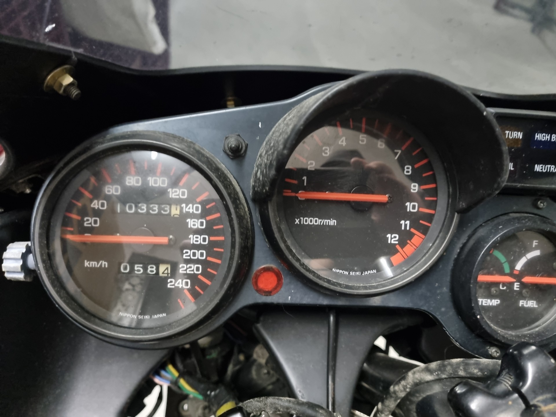 YAMAHA FZ 750-image-3
