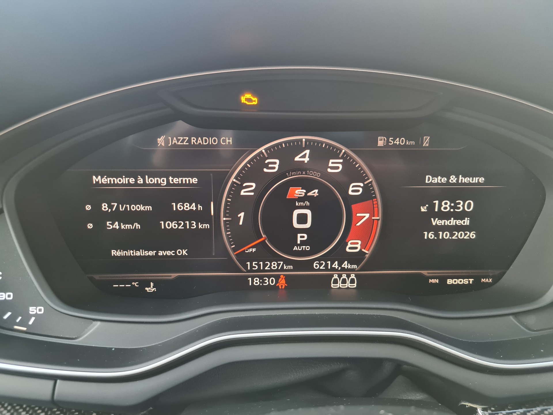 AUDI 3.0 V6 TFSI quattro S-Tronic-image-12
