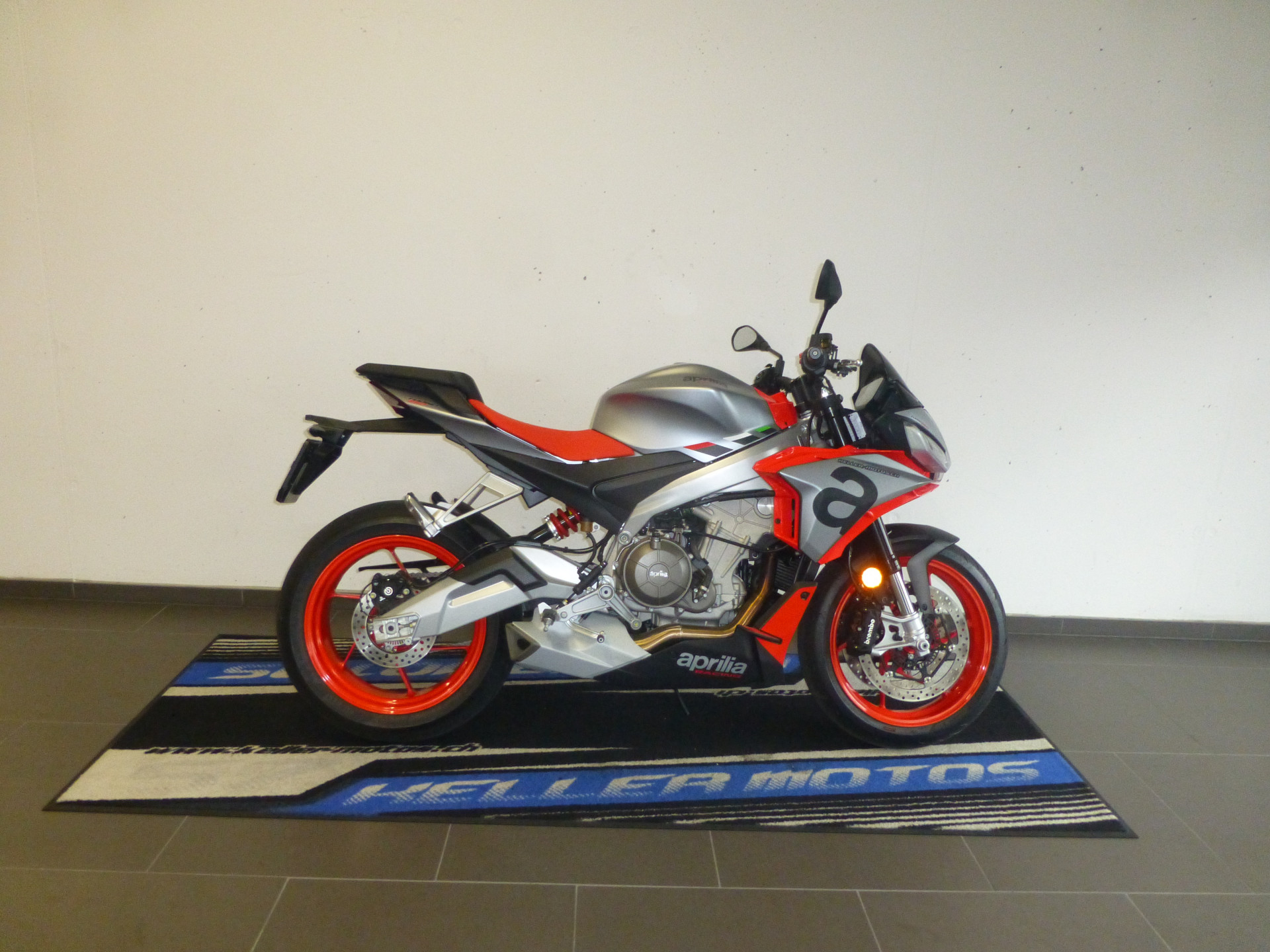 APRILIA Tuono 660 (35kw)-image-0