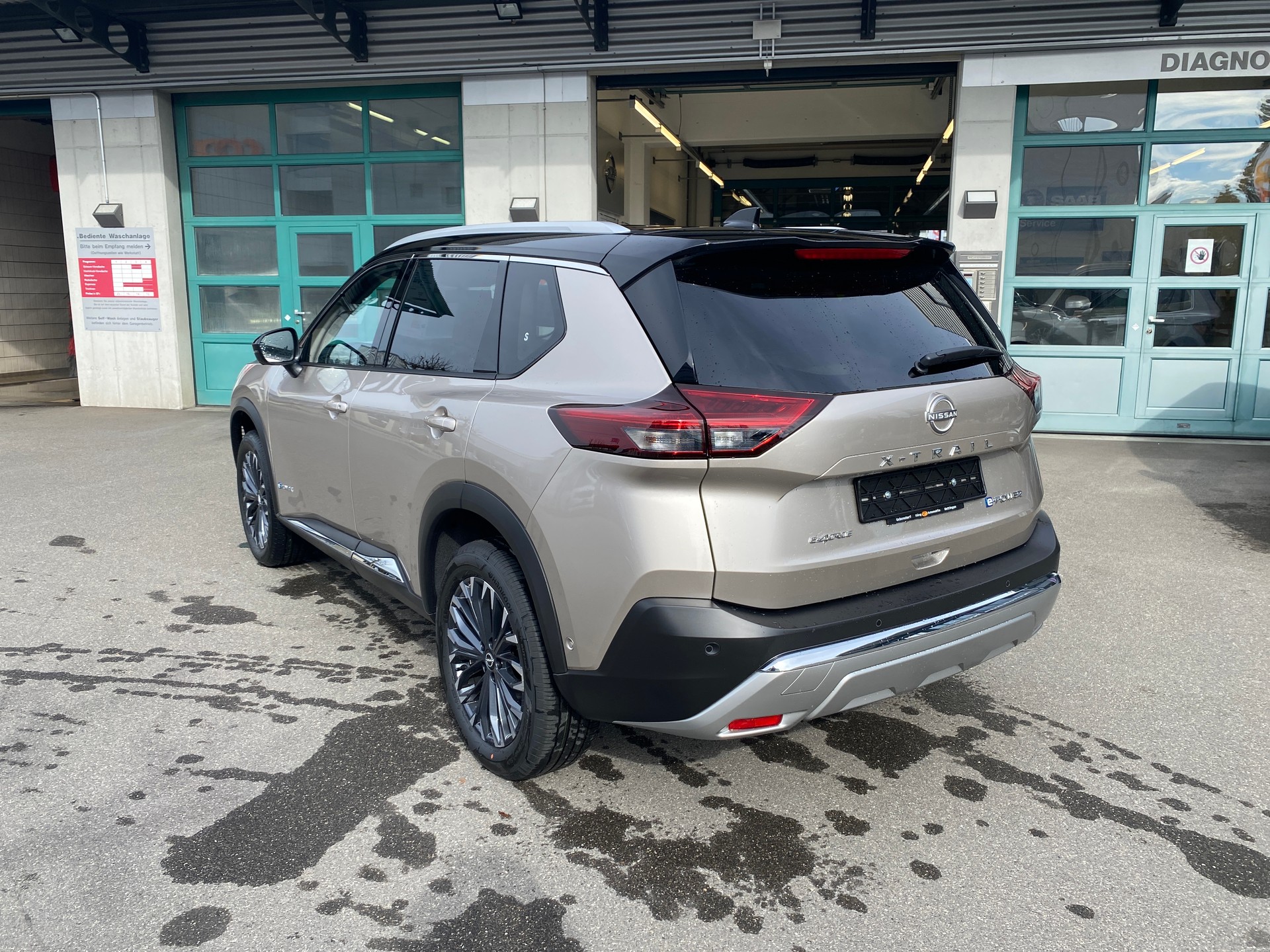 NISSAN X-Trail 1.5 VC-T e-Power 4WD 7 Sitze Tekna-image-7